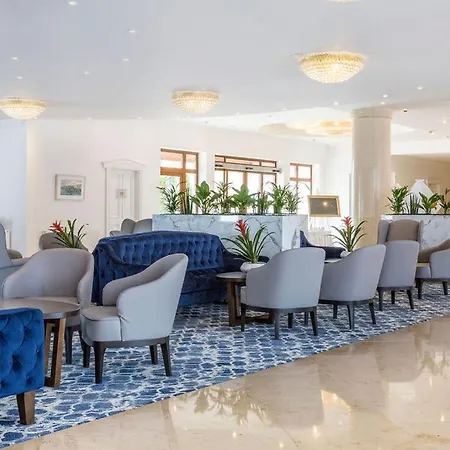 酒店 钻石海岸酒店 4*