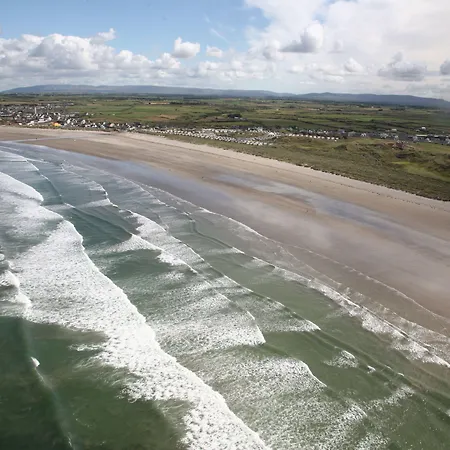 钻石海岸酒店 恩尼斯克朗