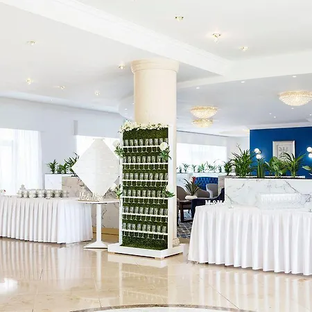 Otel Diamond Coast 4*