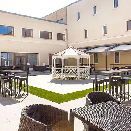 钻石海岸酒店 酒店