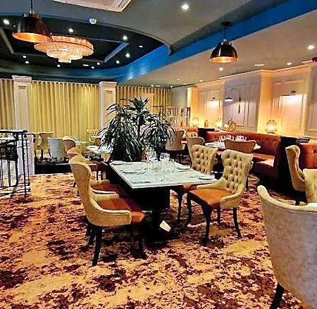 Diamond Coast Otel 4*