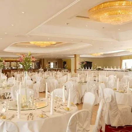 Diamond Coast Otel